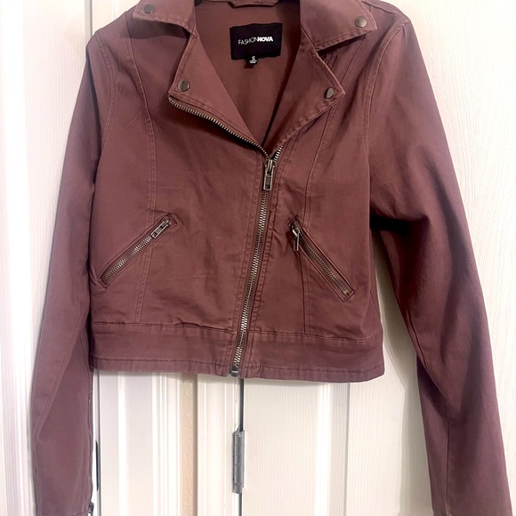 Moto Jacket 🧥 - Picture 4 of 8